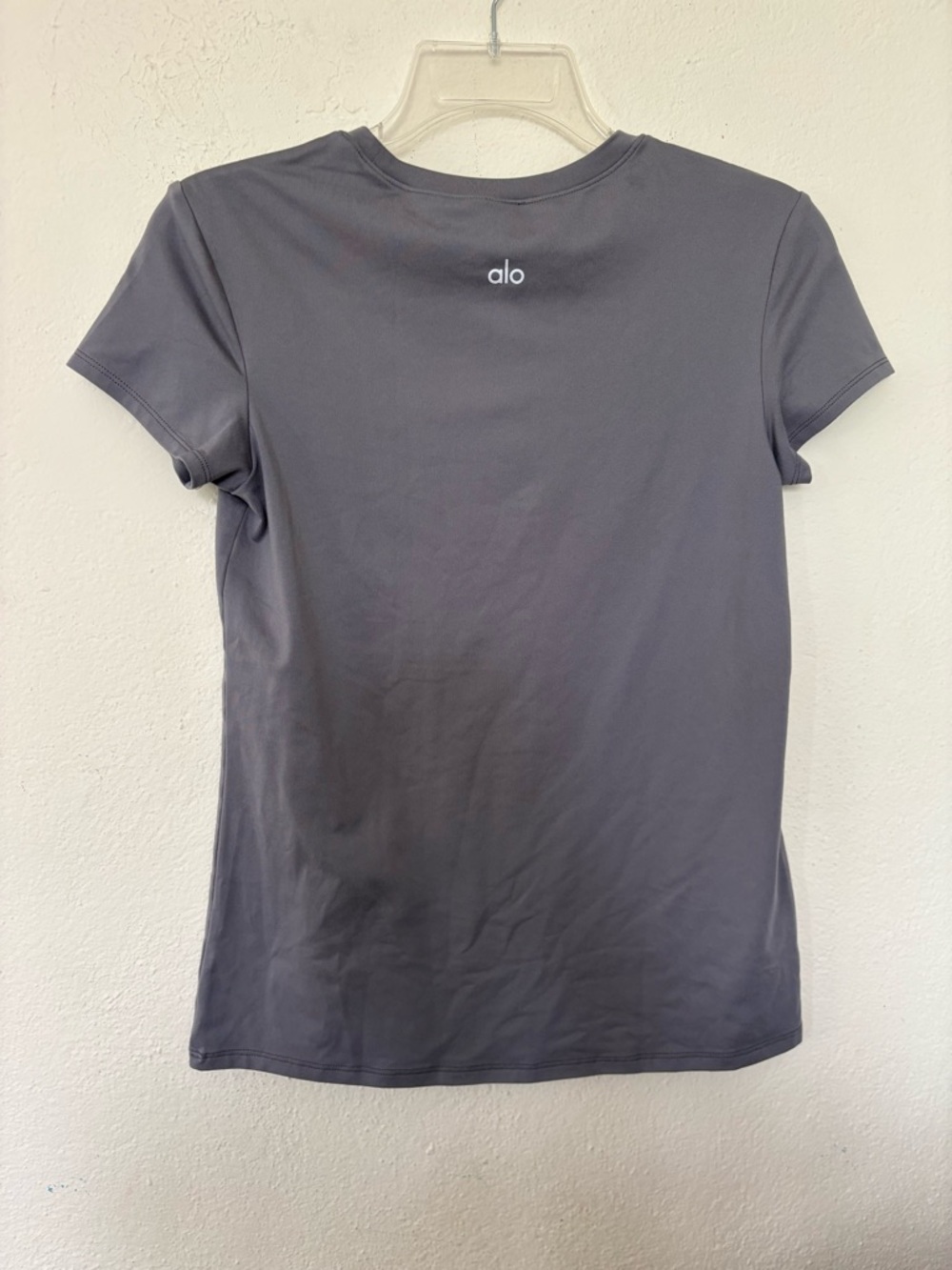 ALO Yoga Short Sleeve Crew Tee - Purple/Gray - Picture 2 of 2